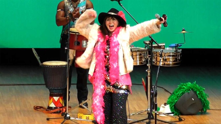 Mari TAMTAM MC写真-003