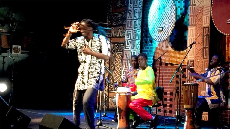 Wagane Ndiaye Rose & Sophie ker Gi 紹介写真-004