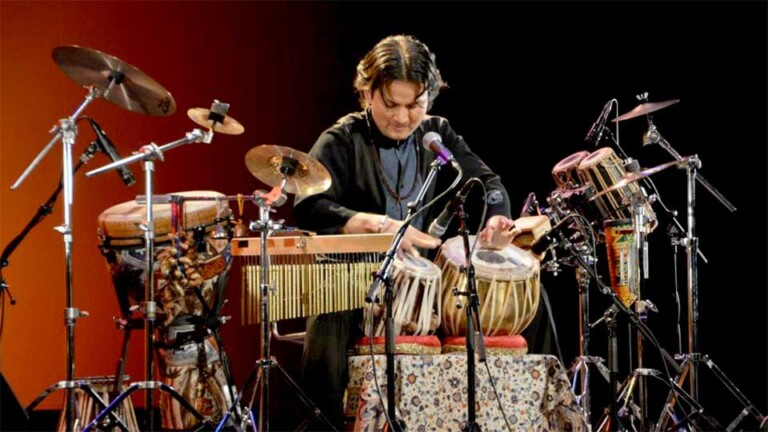 CHAUTARI BAND 紹介写真-003