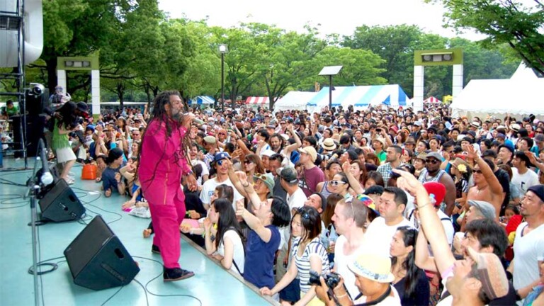 Macka Ruffin & Macka Roots Band 紹介写真-005